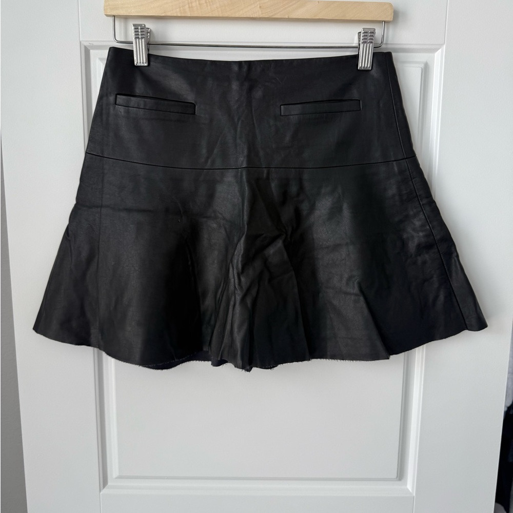 Club Monaco Black Vegan Leather Skirt, Size 4
